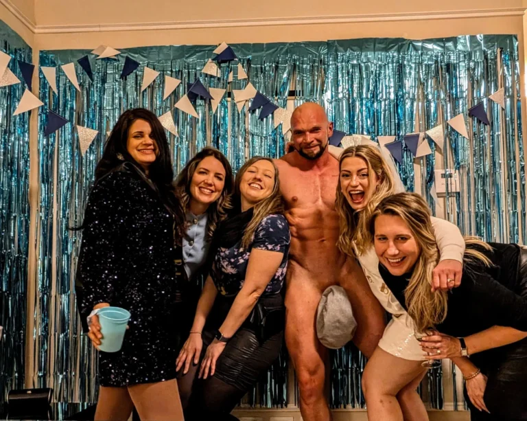 Girls night out in NYC at Naughty Canvas